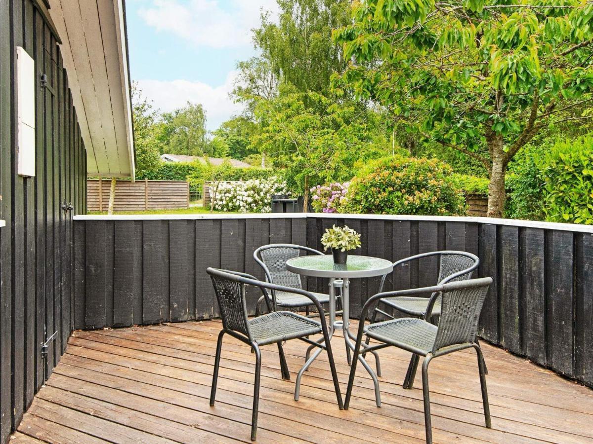 5 Person Holiday Home In B Rkop Egeskov  エクステリア 写真
